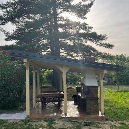 Vikend-Kuca Vevericji Kraj Vranić Exteriér fotografie