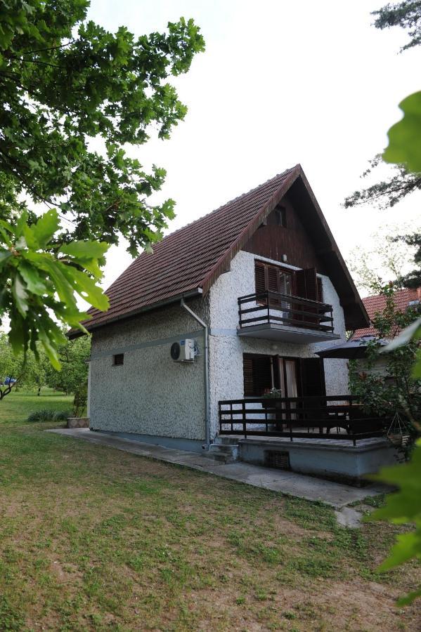 Vikend-Kuca Vevericji Kraj Vranić Exteriér fotografie